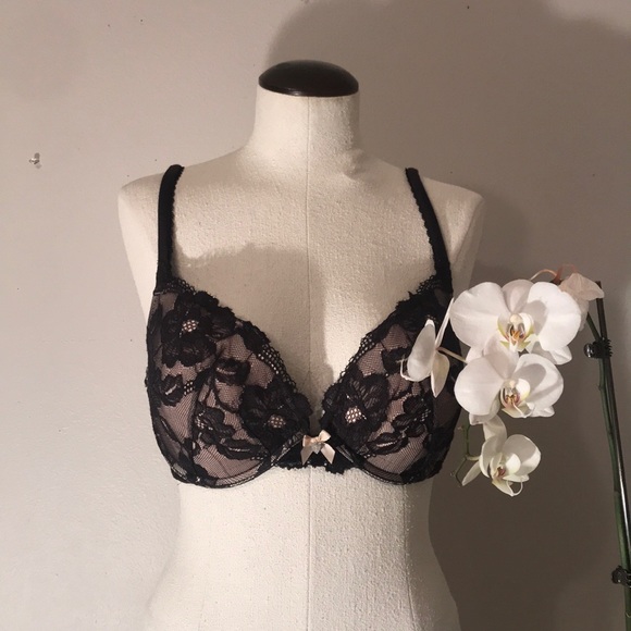Victoria's Secret Other - Body by Victoria Push up